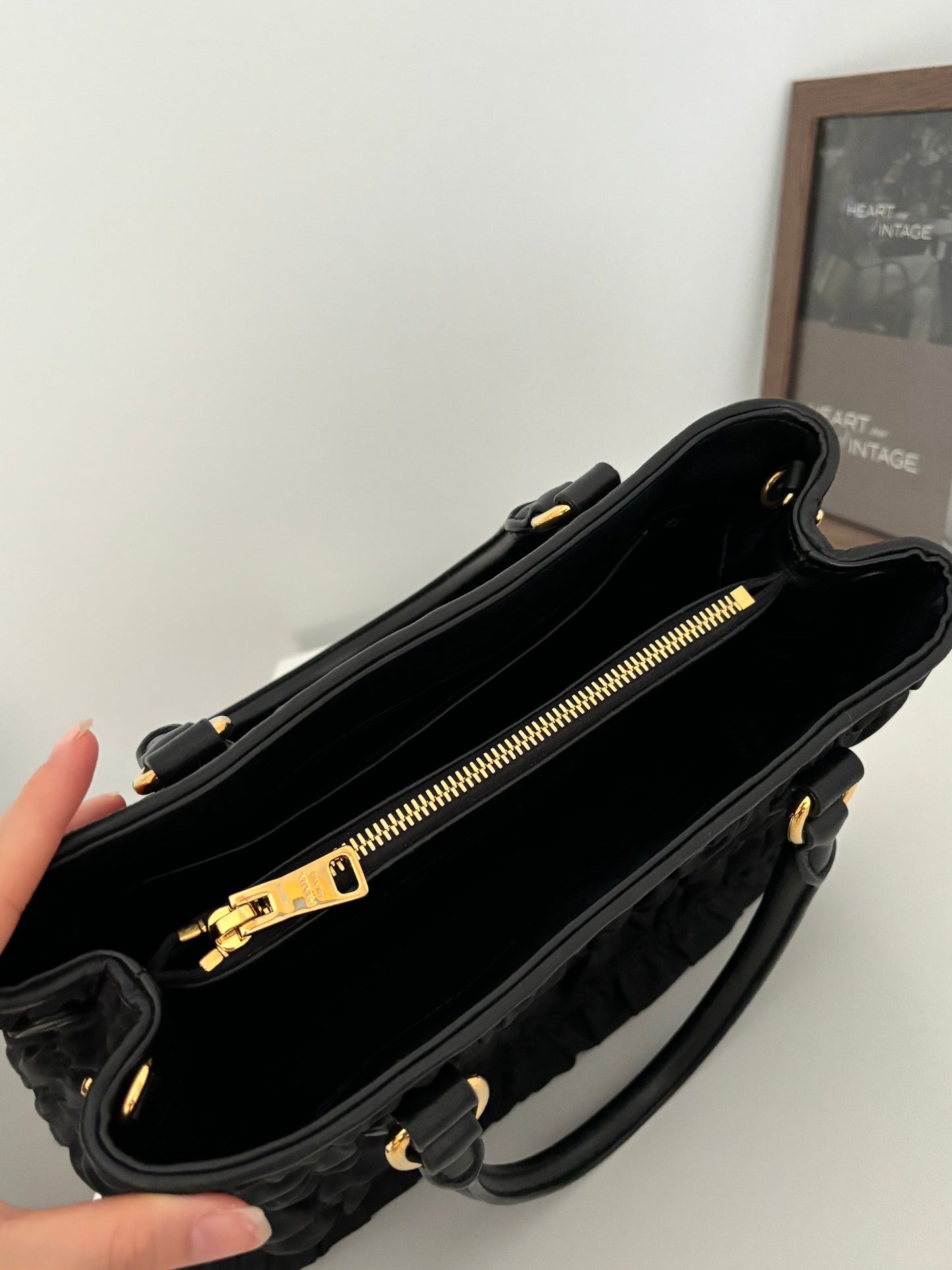 Prada Tessuto Gaufre in Nero black