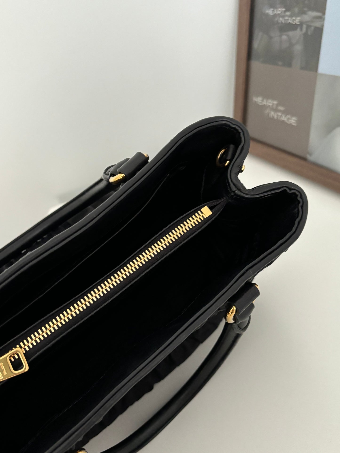 Prada Tessuto Gaufre in Nero black
