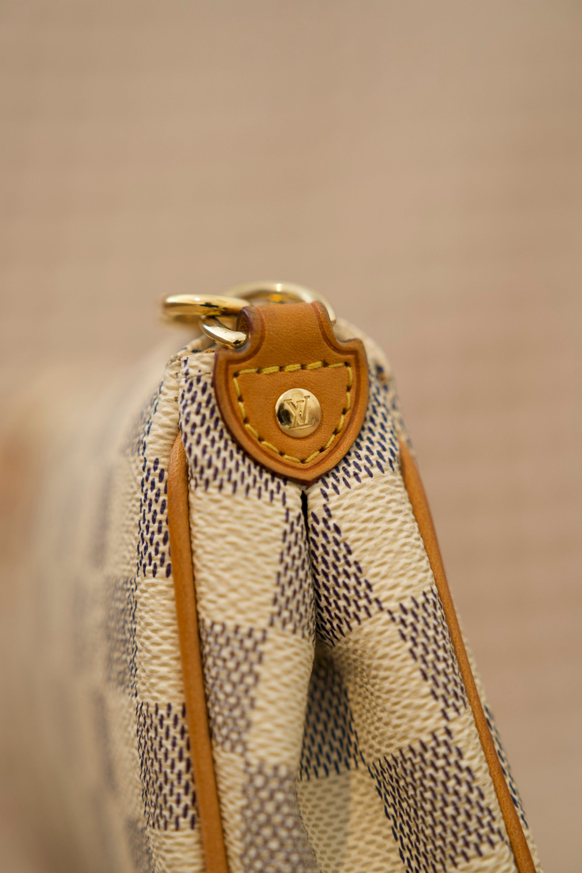 Shoulder Bag Eva Clutch Louis Vuitton Louis Vuitton Eva Clutch