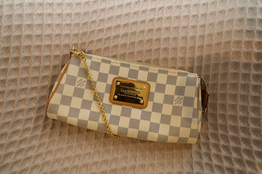 Louis Vuitton Eva Clutch Damier Azur