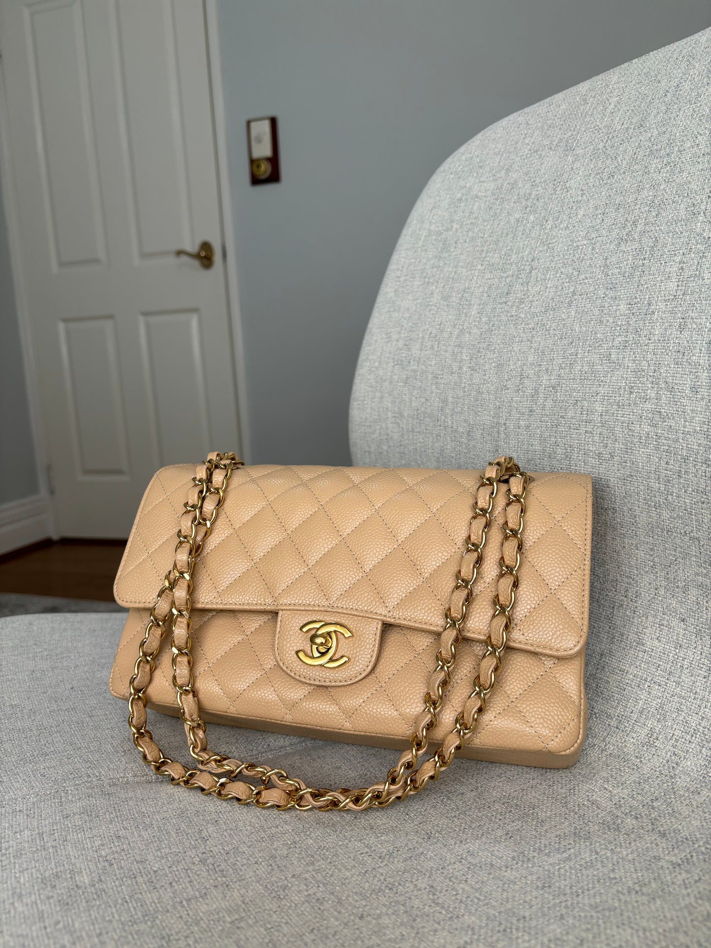 Chanel Medium Classic Flap in Caviar Beige Claire GHW