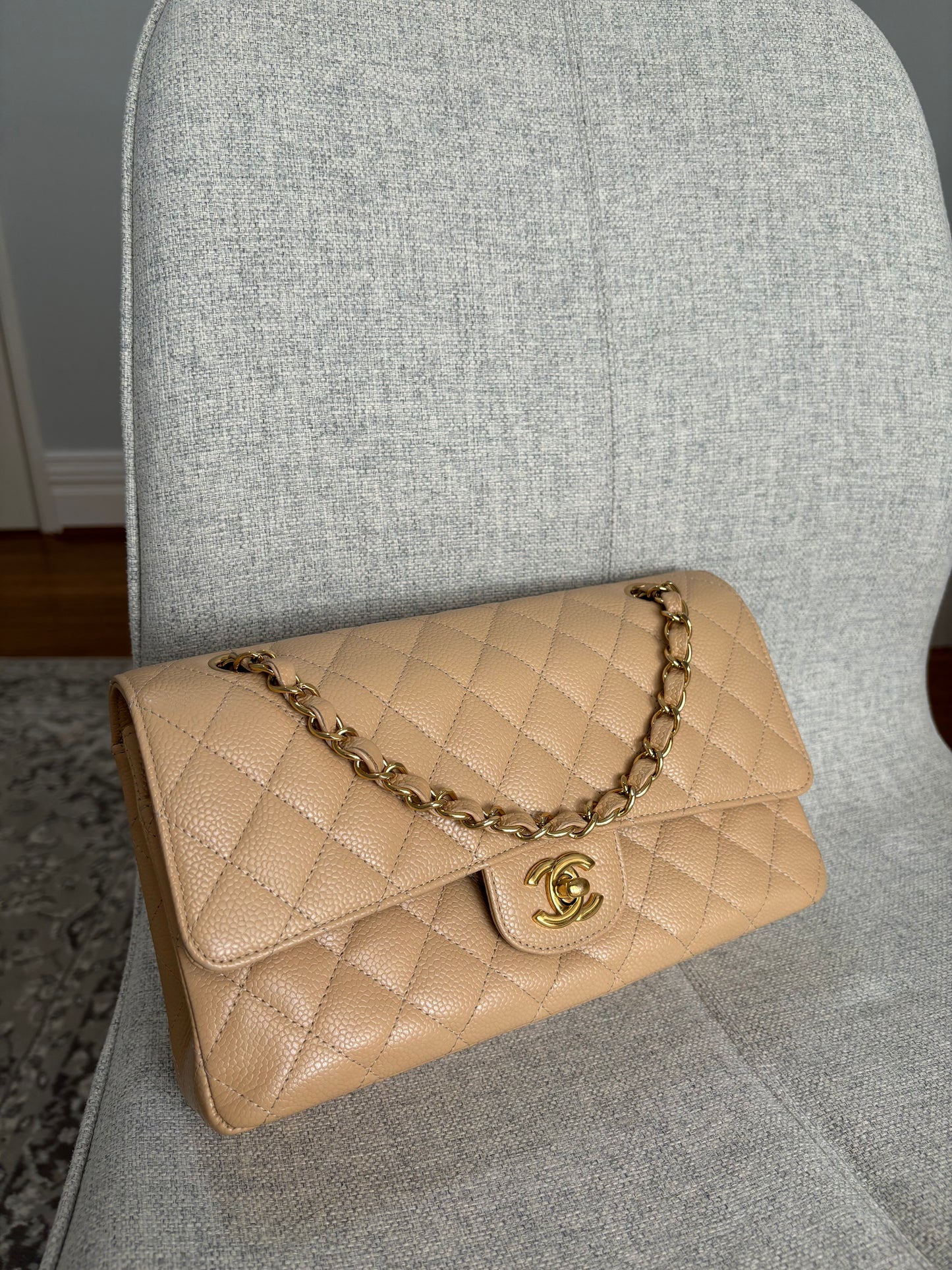 Chanel Medium Classic Flap in Caviar Beige Claire GHW